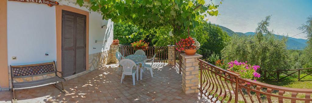 Casa Lieta Bed and Breakfast Subiaco Eksteriør billede