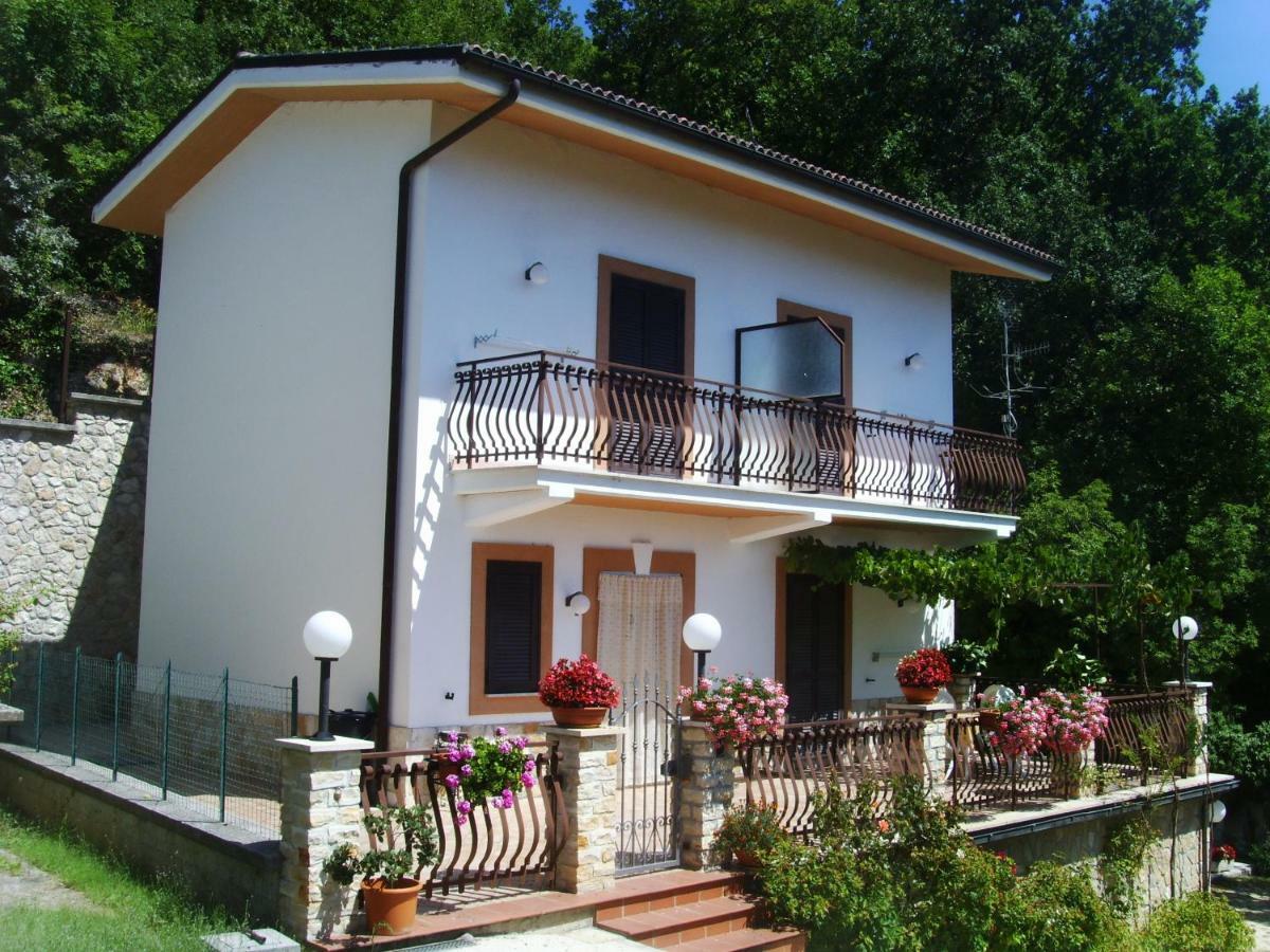 Casa Lieta Bed and Breakfast Subiaco Eksteriør billede